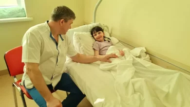 «Хрустальную» девочку прооперировали новосибирские врачи